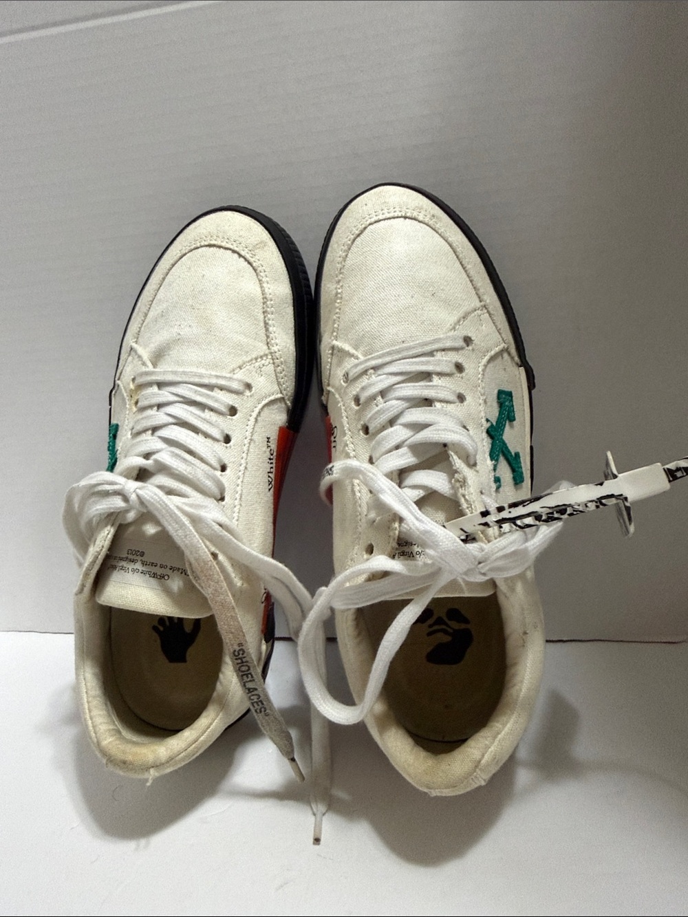Off white canvas sneakers Size 50/US 9 (Need TLC) - Picture 8 of 17